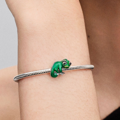 RAPUNZEL CARMELEON CHARM